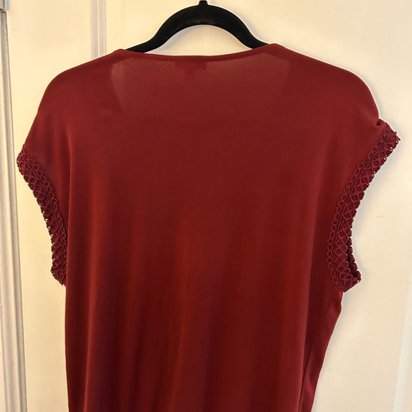 Express size medium burgundy red shirt - Picture 6 of 9